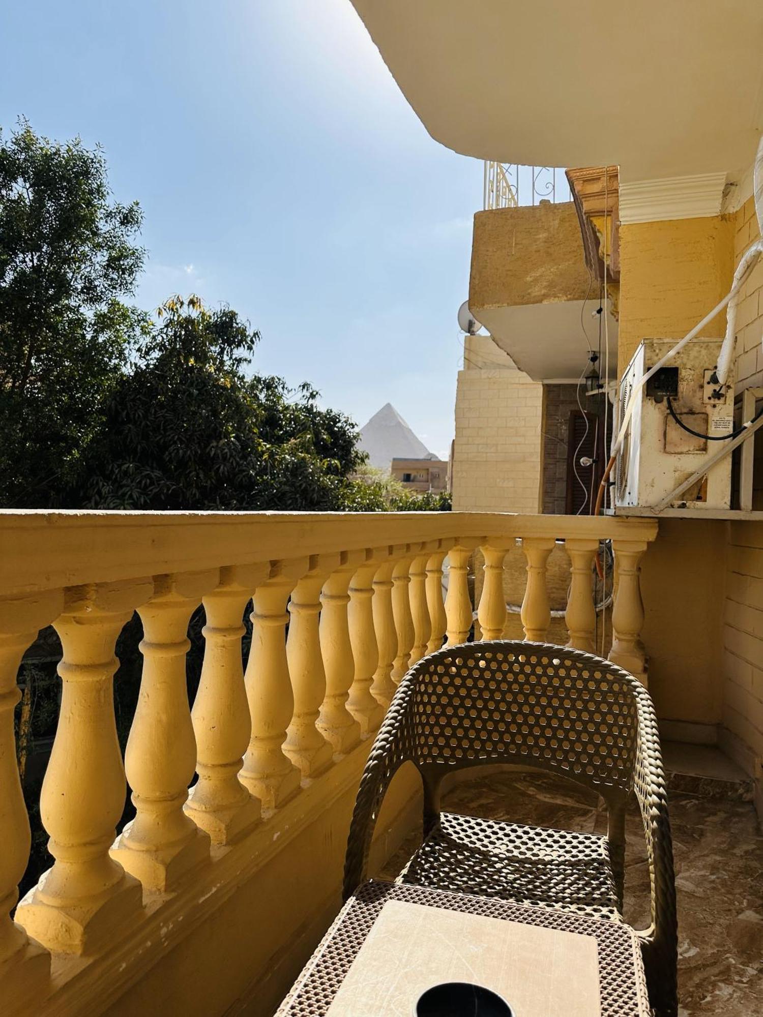 Chez L'Ami Hotel Kafret el-Gabal Kültér fotó