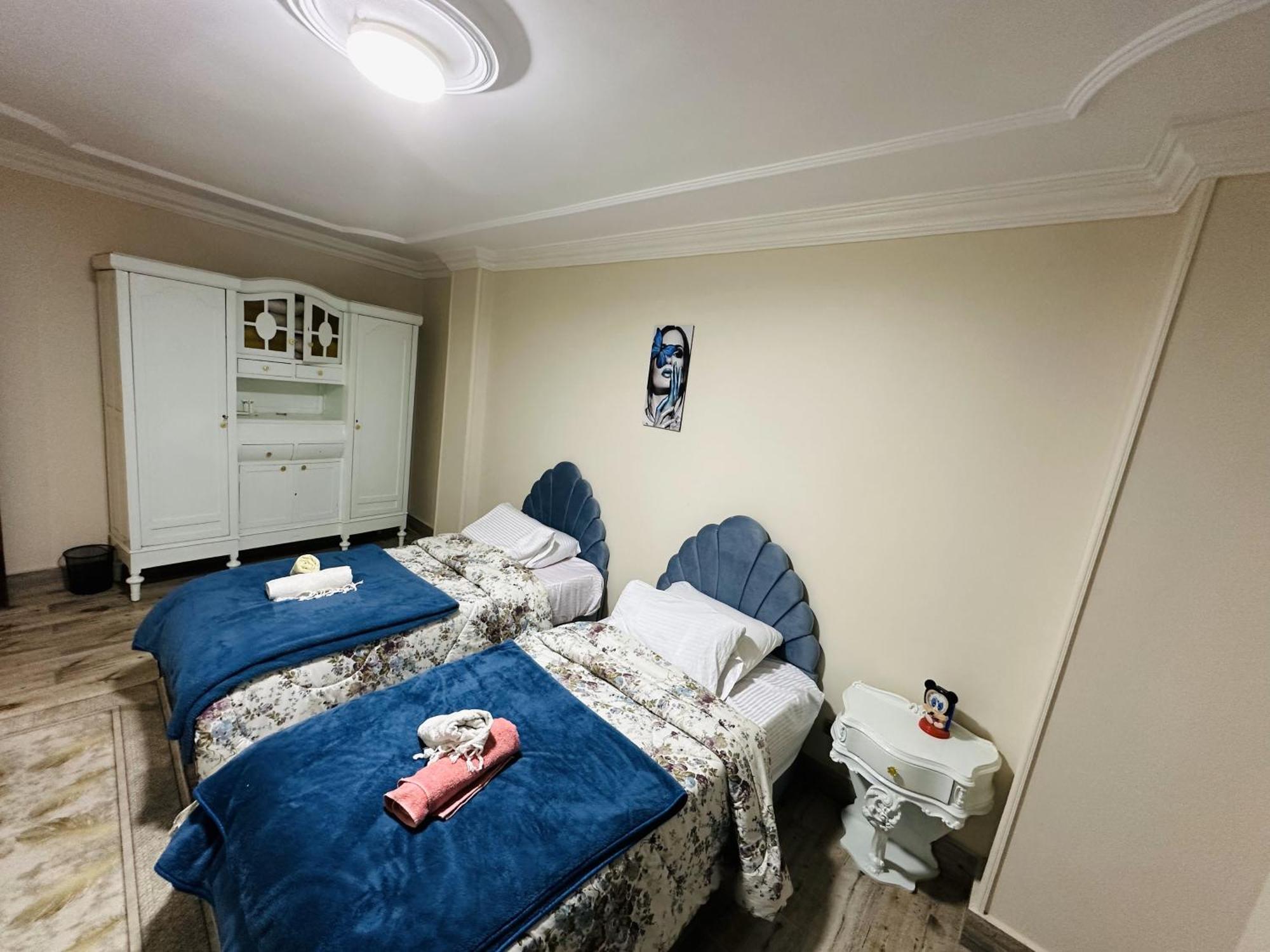 Chez L'Ami Hotel Kafret el-Gabal Kültér fotó