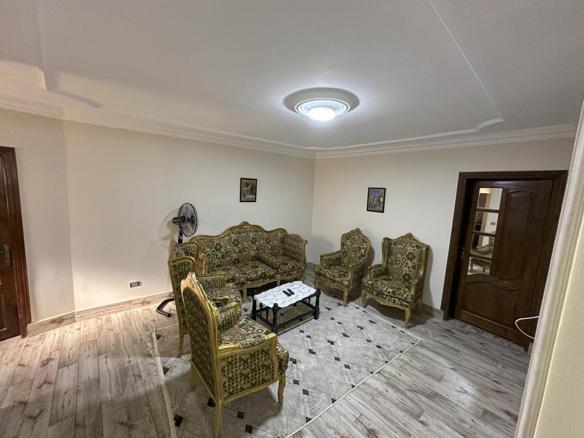 Chez L'Ami Hotel Kafret el-Gabal Kültér fotó